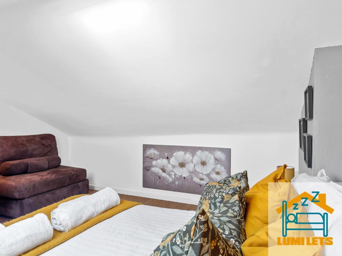 2Br Home In Barrow-In-Furness Sleeps 8 Close To Bae Systems, Hospital, Lakes Exterior photo